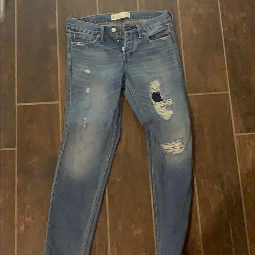 Abercrombie & Fitch boyfriend jeans